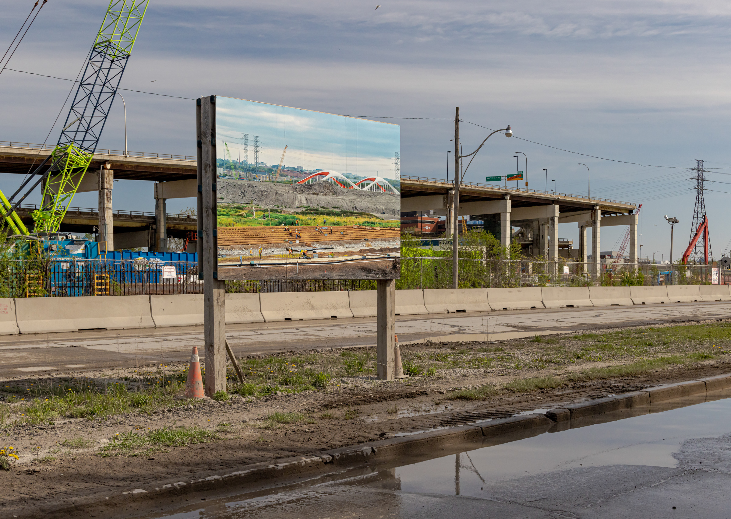     Vid Ingelevics & Ryan Walker, Greenwork, installation view, Port Lands, Toronto, 2023. Courtesy of the artists and Scotiabank CONTACT Photography Festival. Photo: Toni Hafkenscheid

