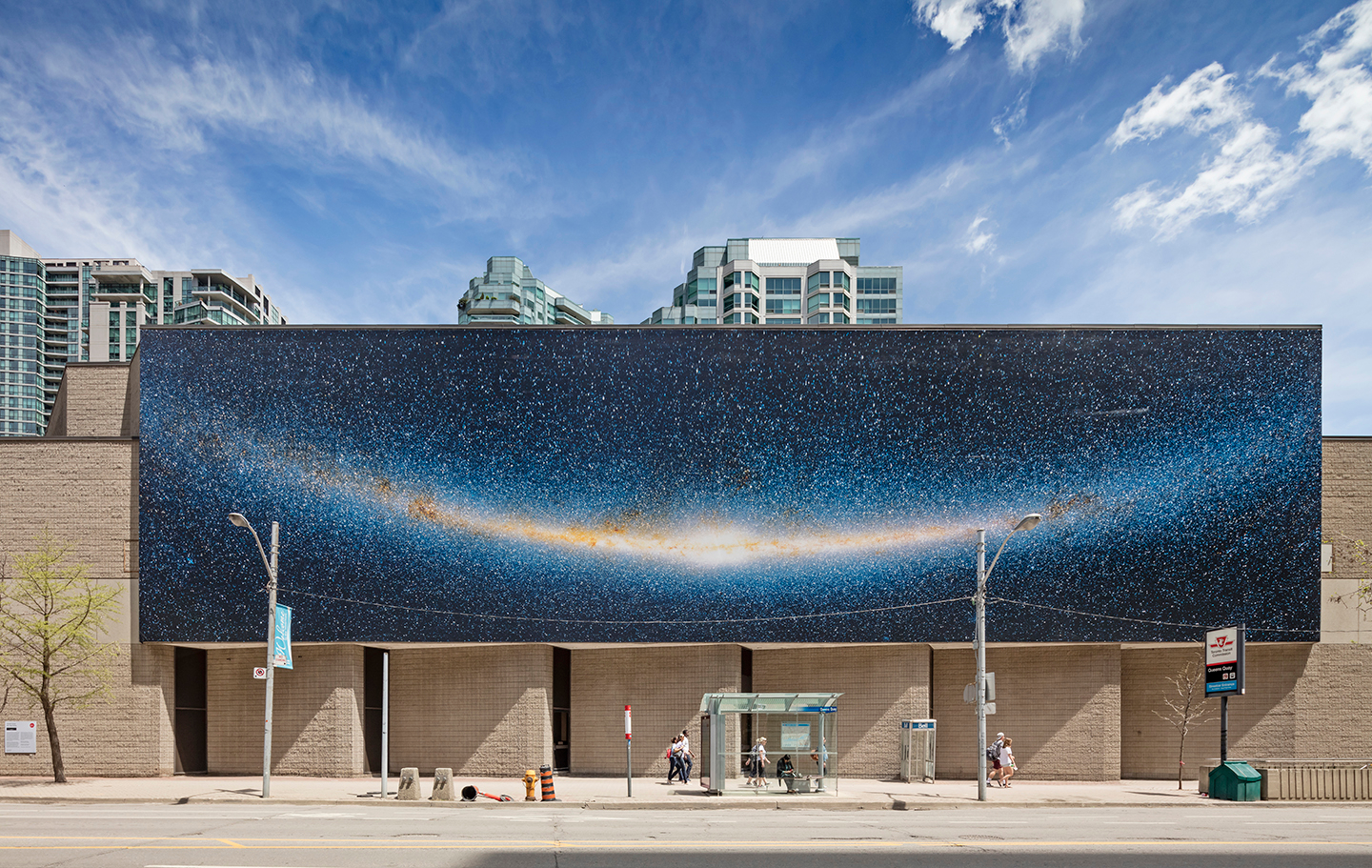     Elizabeth Zvonar, Milky Way Smiling, Installation at Westin Harbour Castle Conference Centre, west façade, Toronto, 2019. Photo: Toni Hafkenscheid. 

