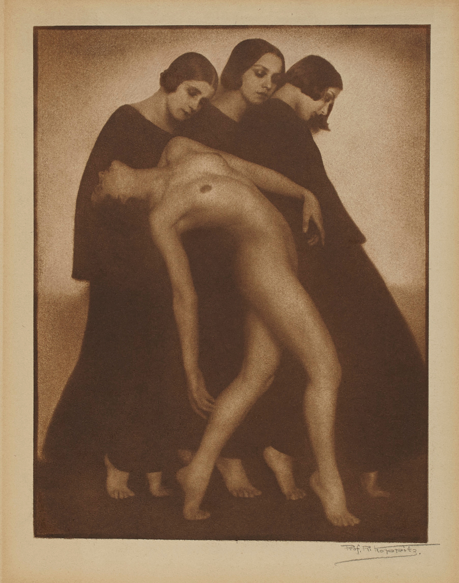     Rudolph Koppitz, Bewegungsstudie, 1926. Bromoil print, Overall: 59.8 × 43.8 cm. Gift of Patricia Regan, in memory of Dr. Arthur Rubinoff, 2013 © Art Gallery of Ontario 2013/373. AGO.110151.d

