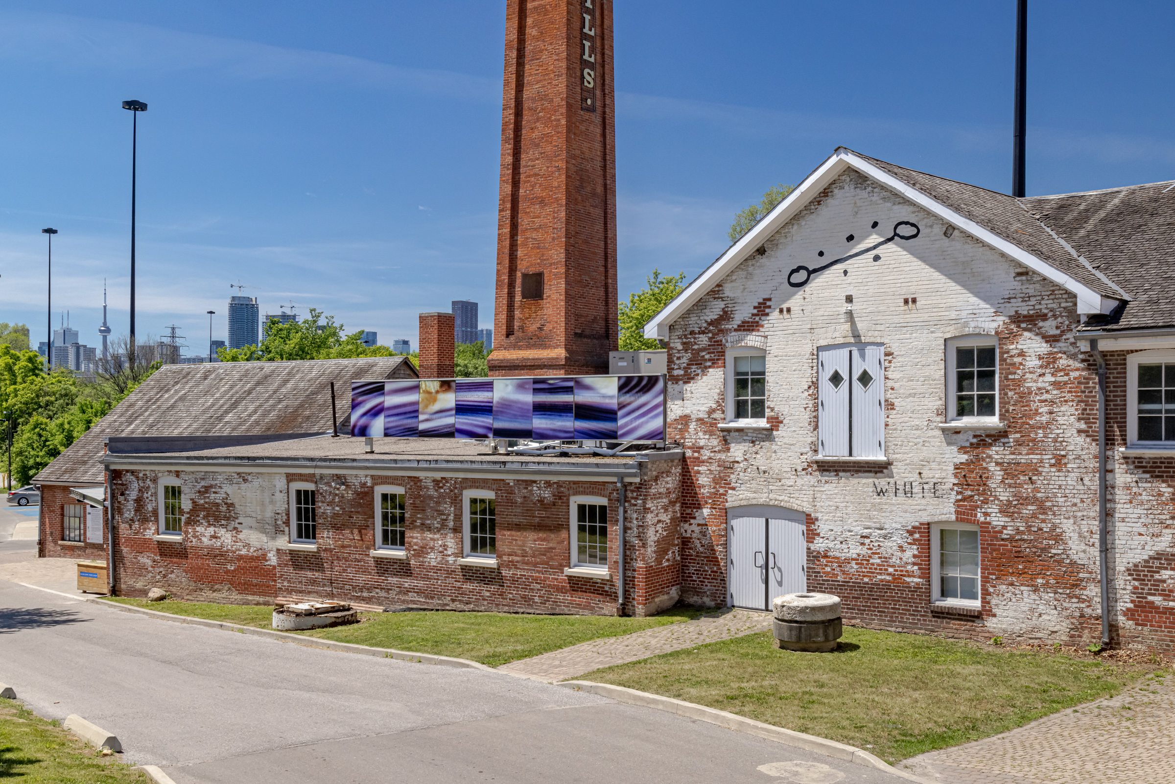     Greg Staats, for at least one day, you should continue to breathe clearly, installation at Todmorden Mills Heritage Site, Toronto 2021. Courtesy of the artist and CONTACT. Photo: Toni Hafkenscheid

