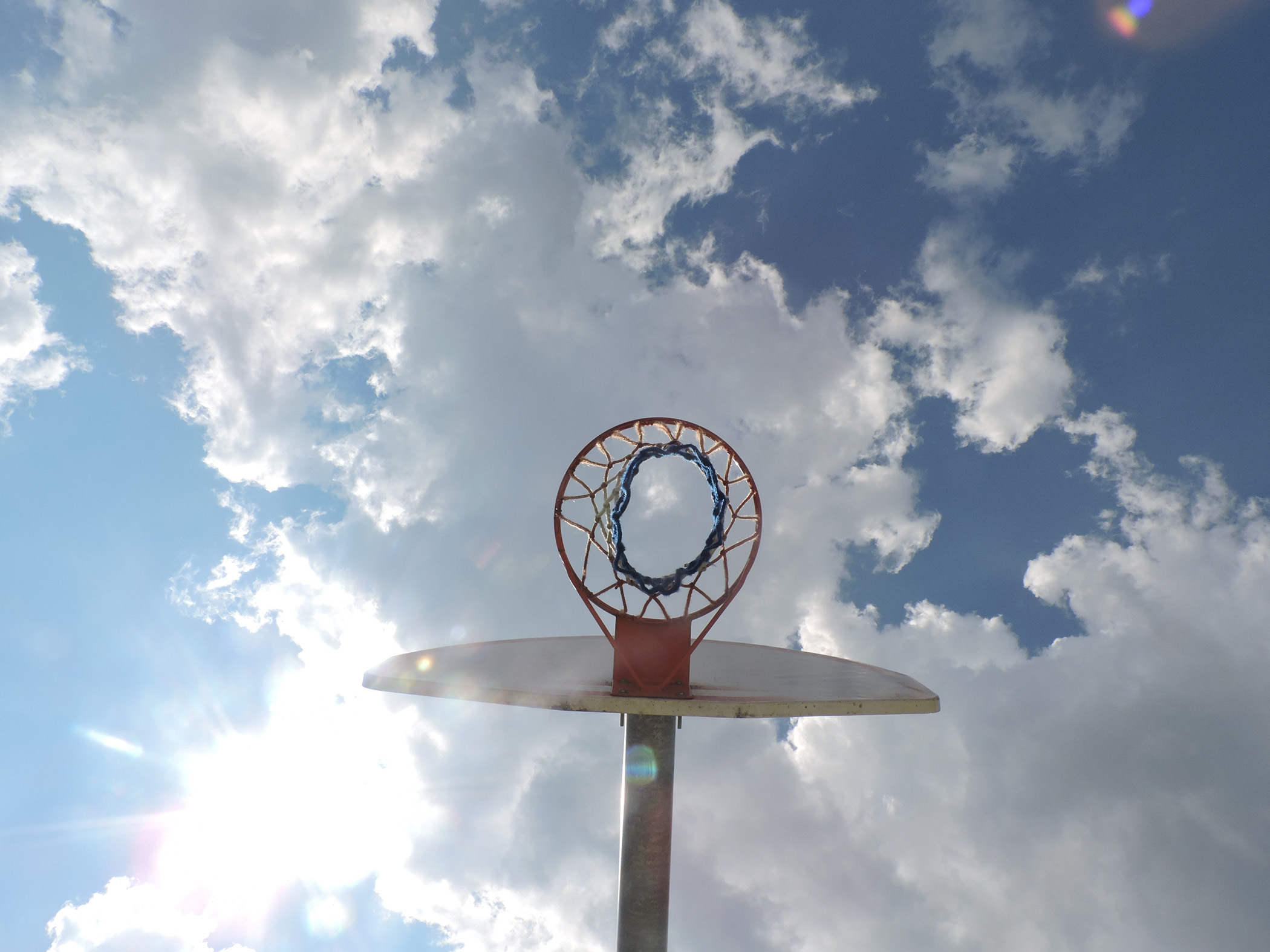     Luella Price Alegre,, High-flying basket., 2017

