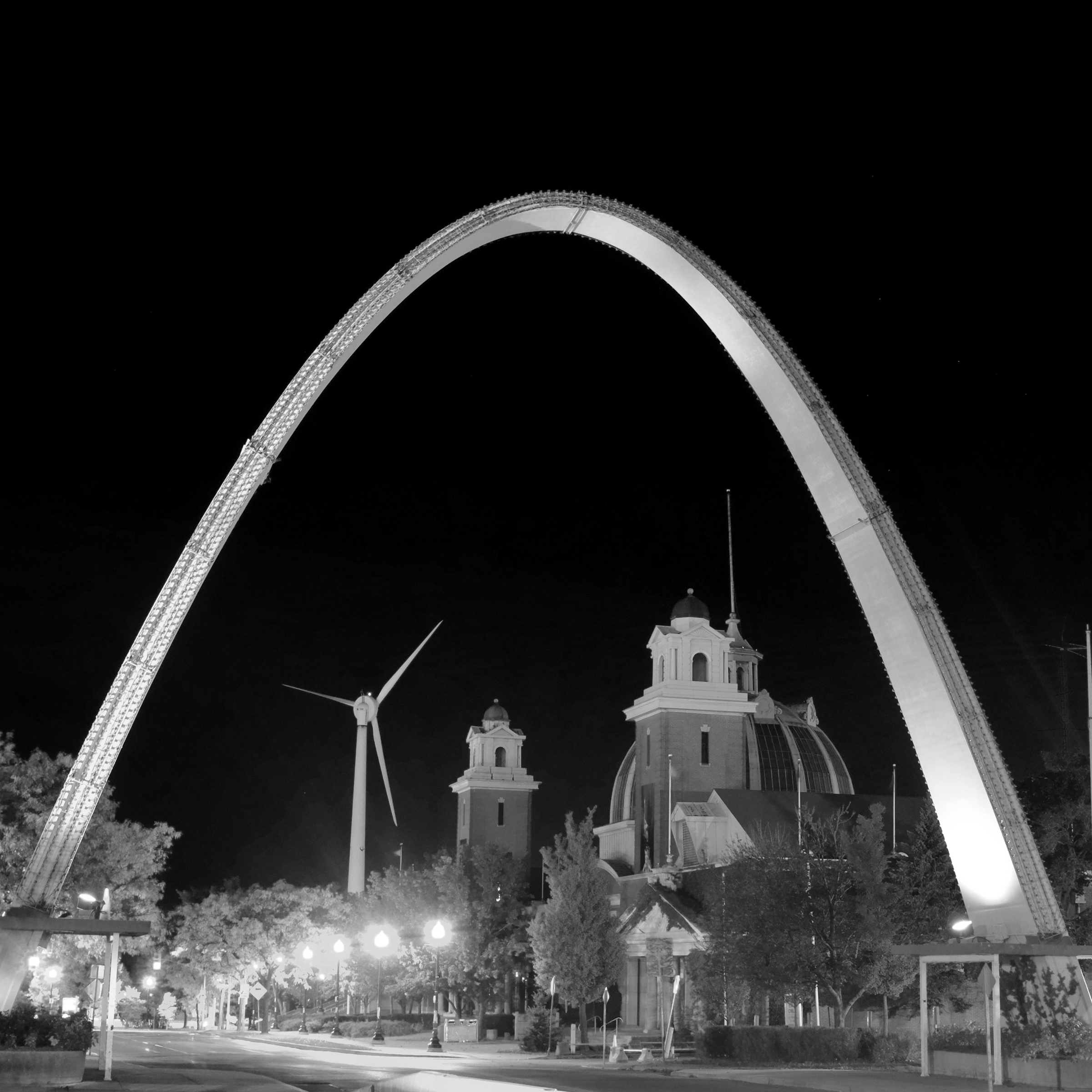     Krista White, Dufferin Arch, 2016

