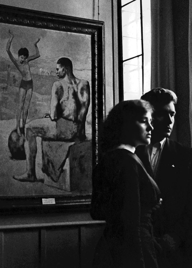     Chris Marker, Pushkin Museum 2, Moscow, 1957 Courtesy of Peter Blum Gallery, New York

