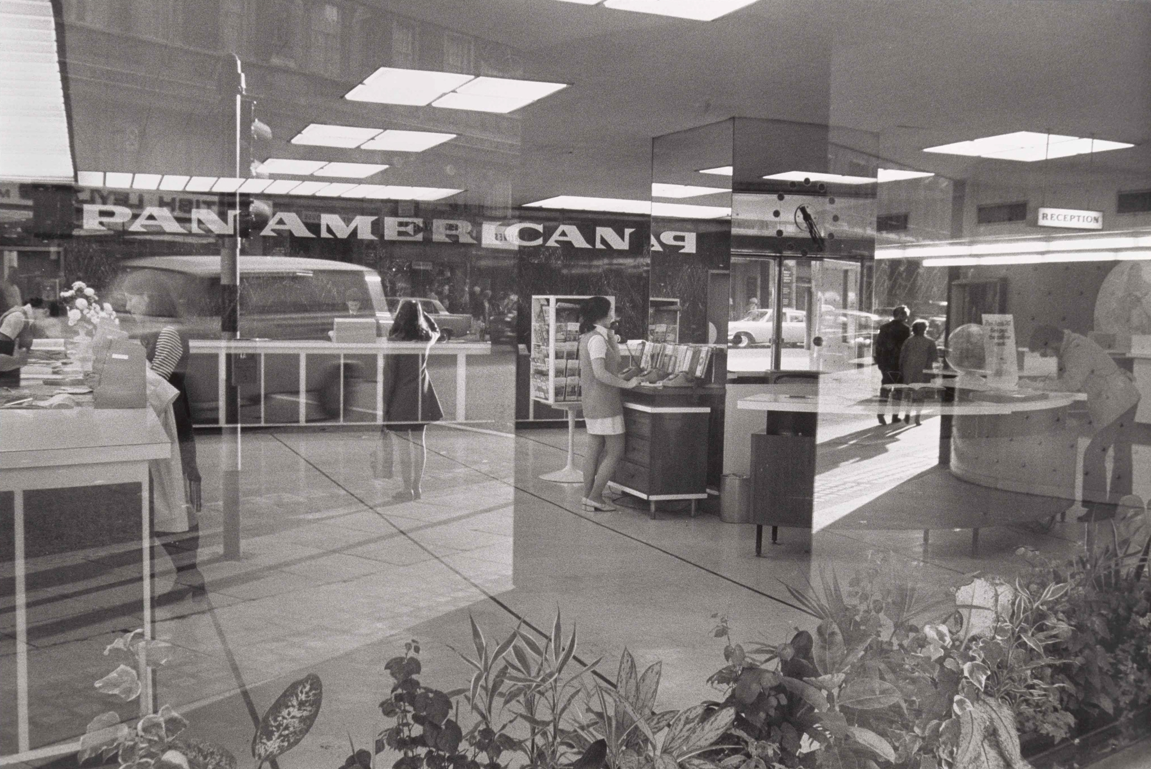 Ian Wallace, Pan Am Scan, (detail), 1970. Gelatin silver print, 40 x 60.1 cm. Art Gallery of Ontario, Gift of Sandra Simpson, 2017. © Ian Wallace, courtesy Catriona Jeffries 2017/236.1–.5.