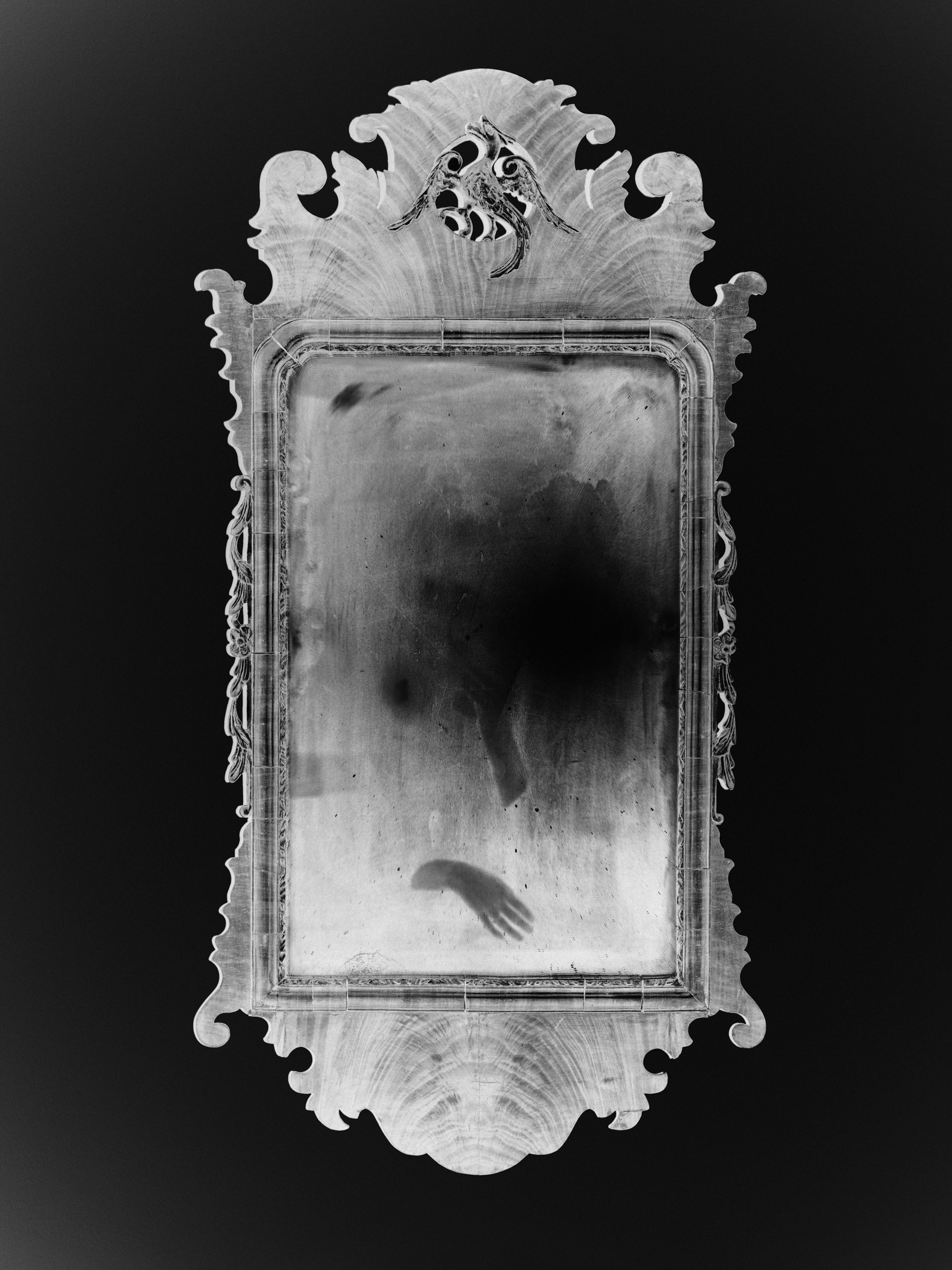 Tereza Zelenkova, Bedroom Mirror, Campbell House, 2020. Courtesy of the artist