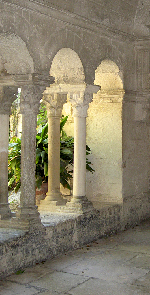     Joanne Malvern, Vincent&#8217;s Cloister, 2010 

