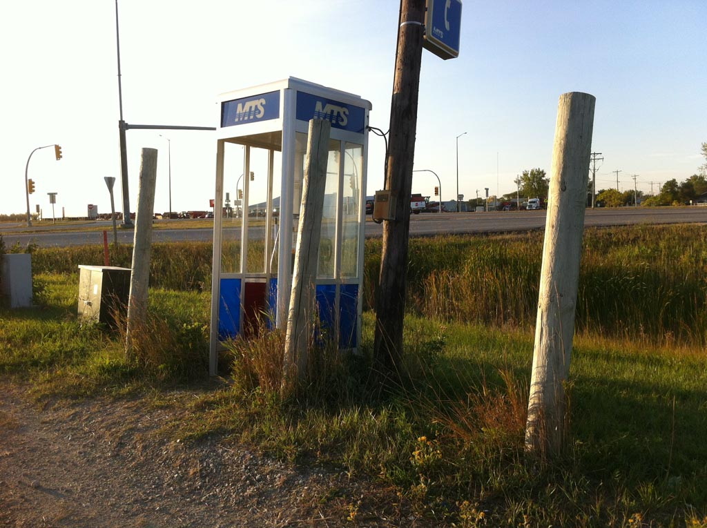     Jeanne Randolph, Trans-Canada West near Headingly, 2014

