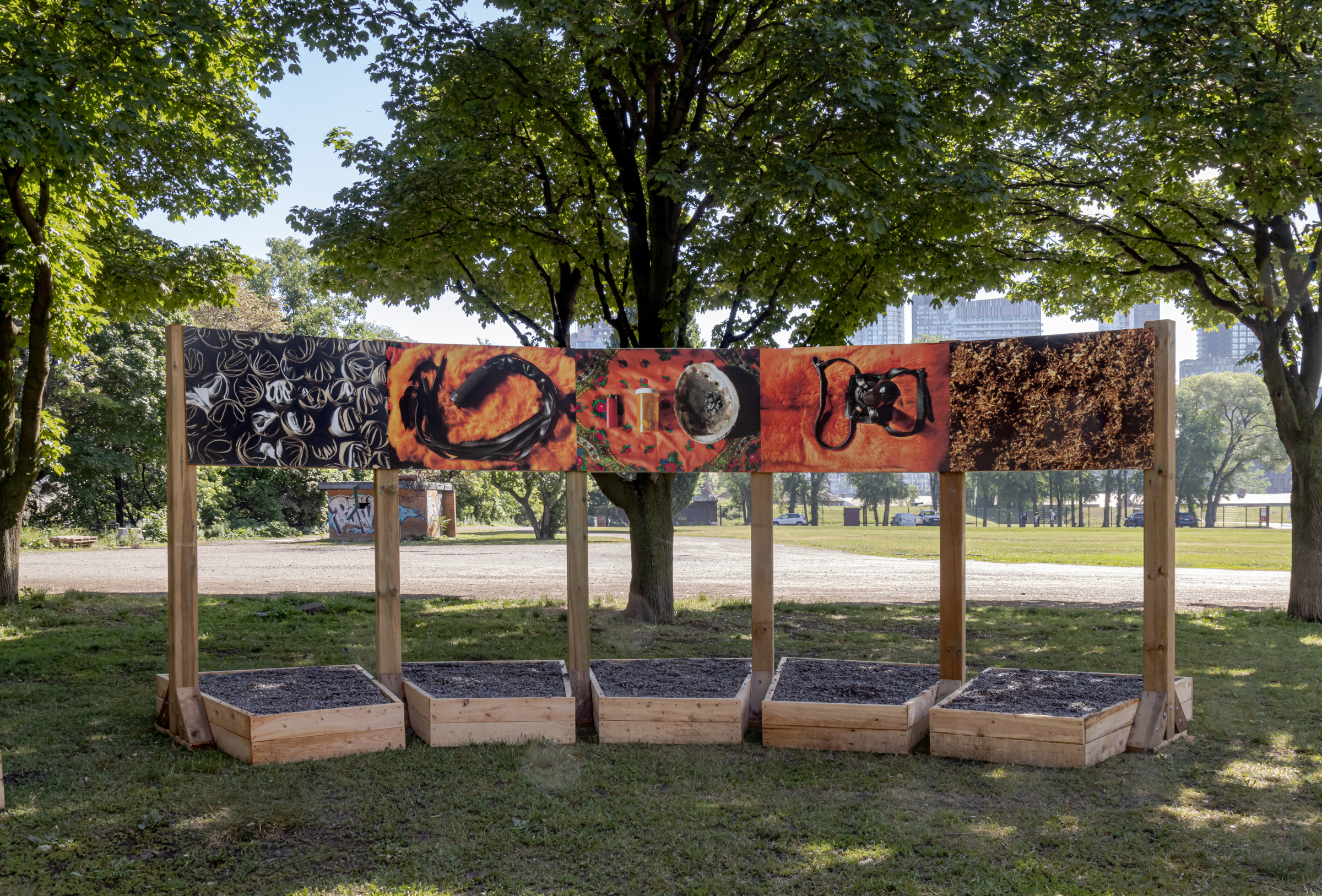     Group exhibition, Force Field, installation at Fort York National Historic Site, Garrison Common, Toronto, 2021. Courtesy of the artists and CONTACT. Photo: Toni Hafkenscheid

