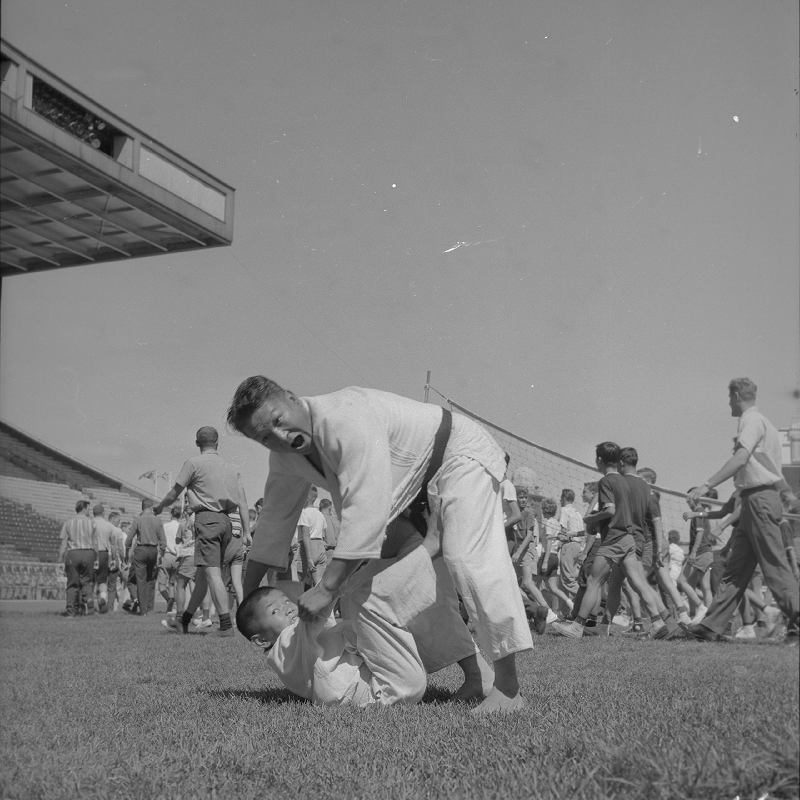 Martial Arts Demonstration at Grandstand, 1962. Canadian National Exhibition Archives, MG5-F771-I16. Courtesy of the CNEA